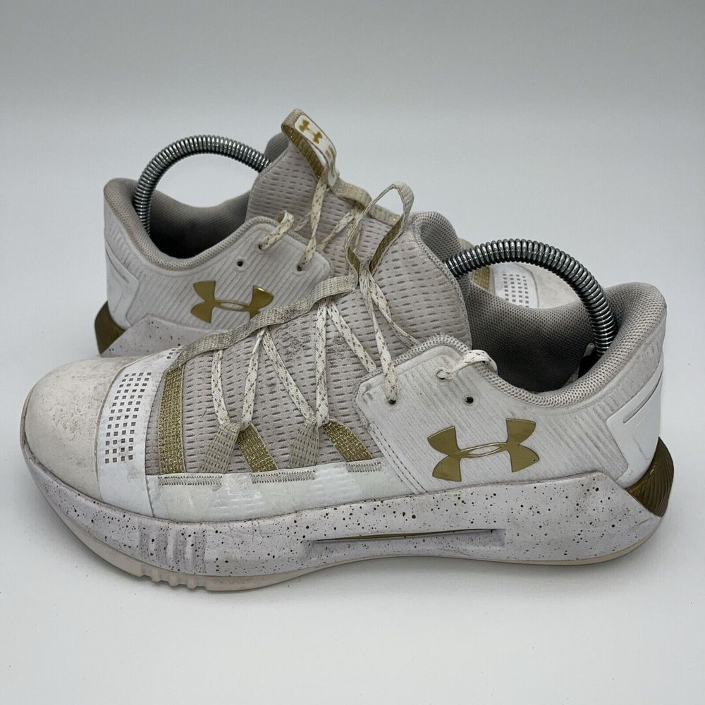 Under Armour Womens Size 10 3021377-100 Block City 2.0 Volleyball Shoes